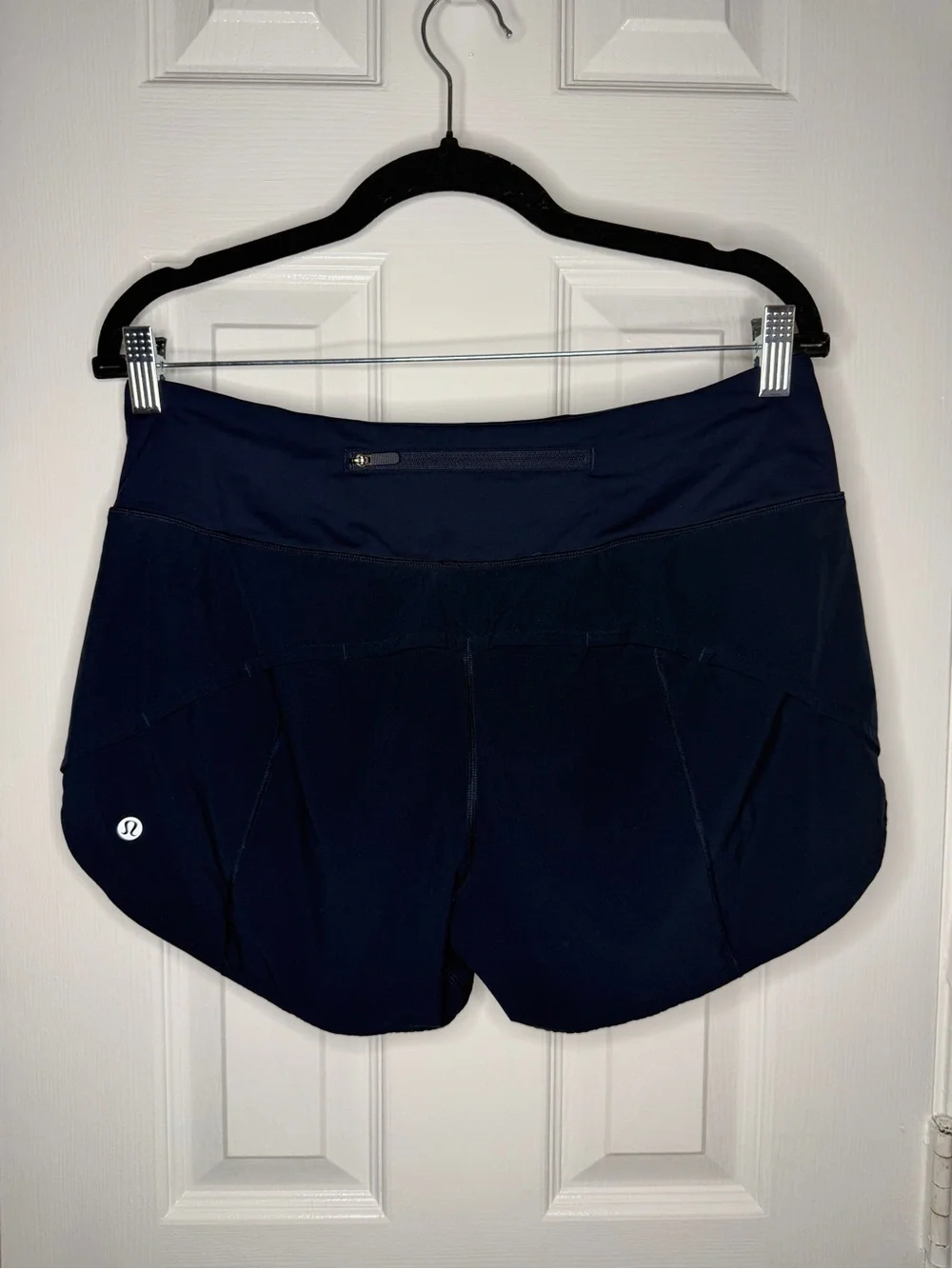 Lululemon Speed Up University Michigan Shorts - Picture 2 of 5